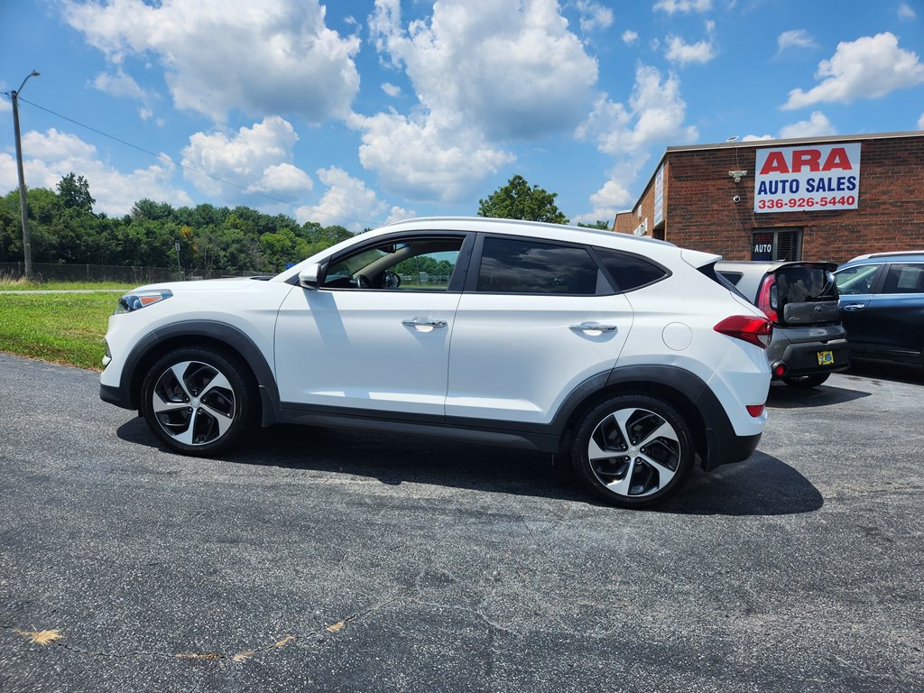 2016 Hyundai Tucson Image 9