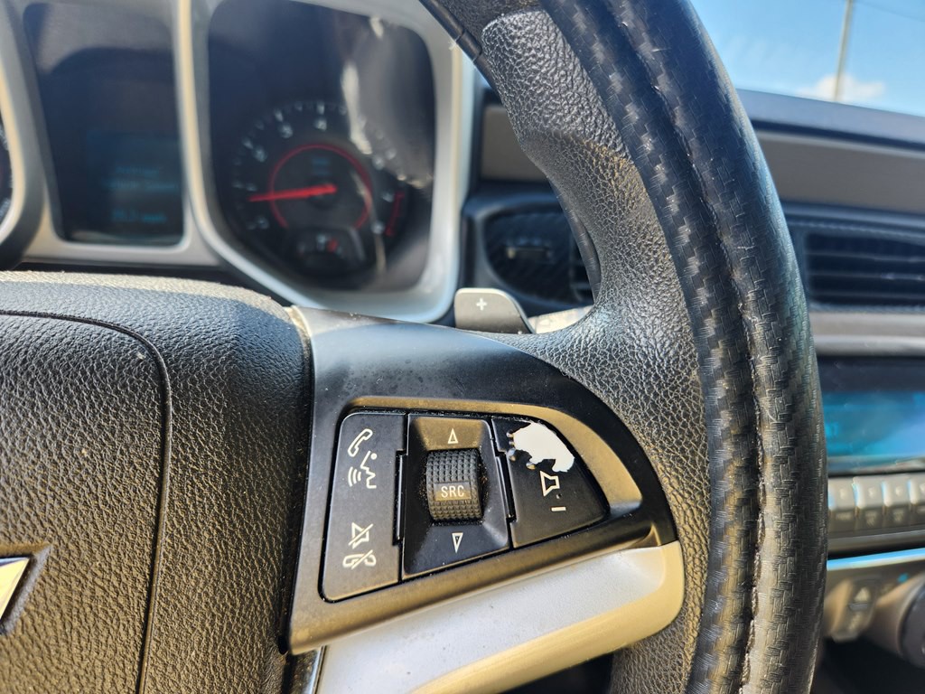2015 Chevrolet Camaro Image 14