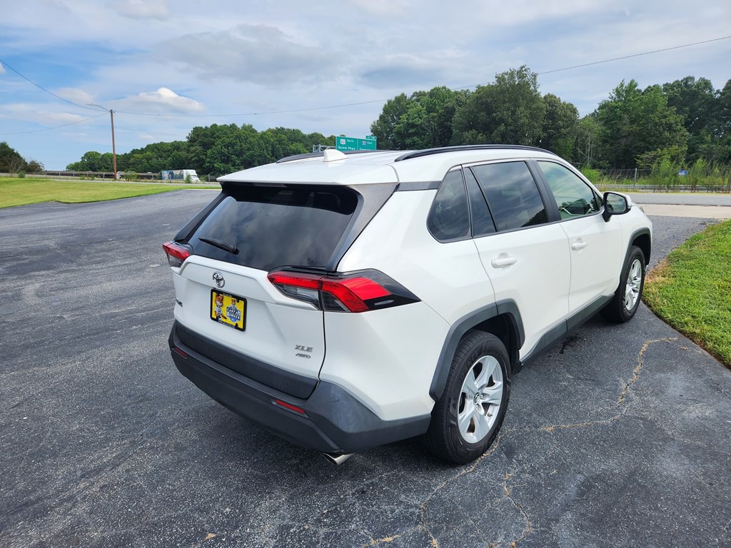 2019 Toyota Rav4 Image 5