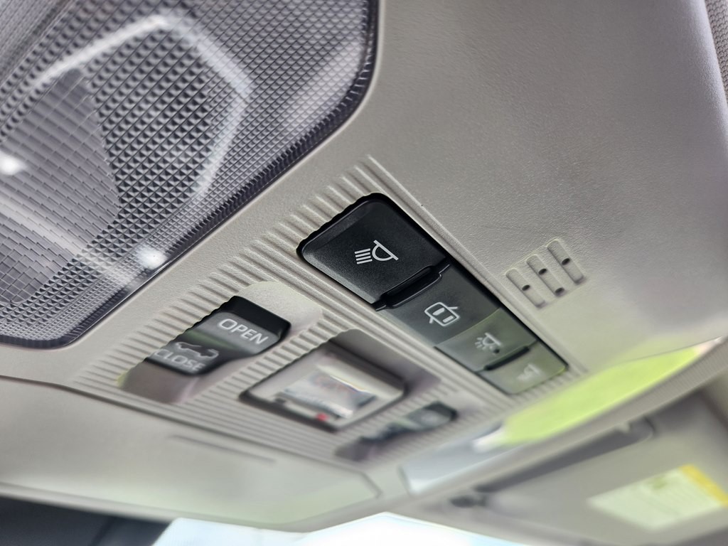 2019 Toyota Rav4 Image 22