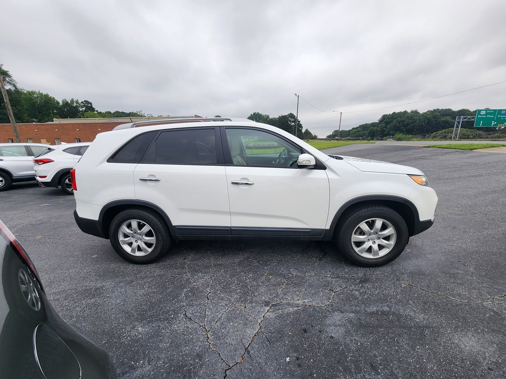 2013 Kia Sorento Image 18