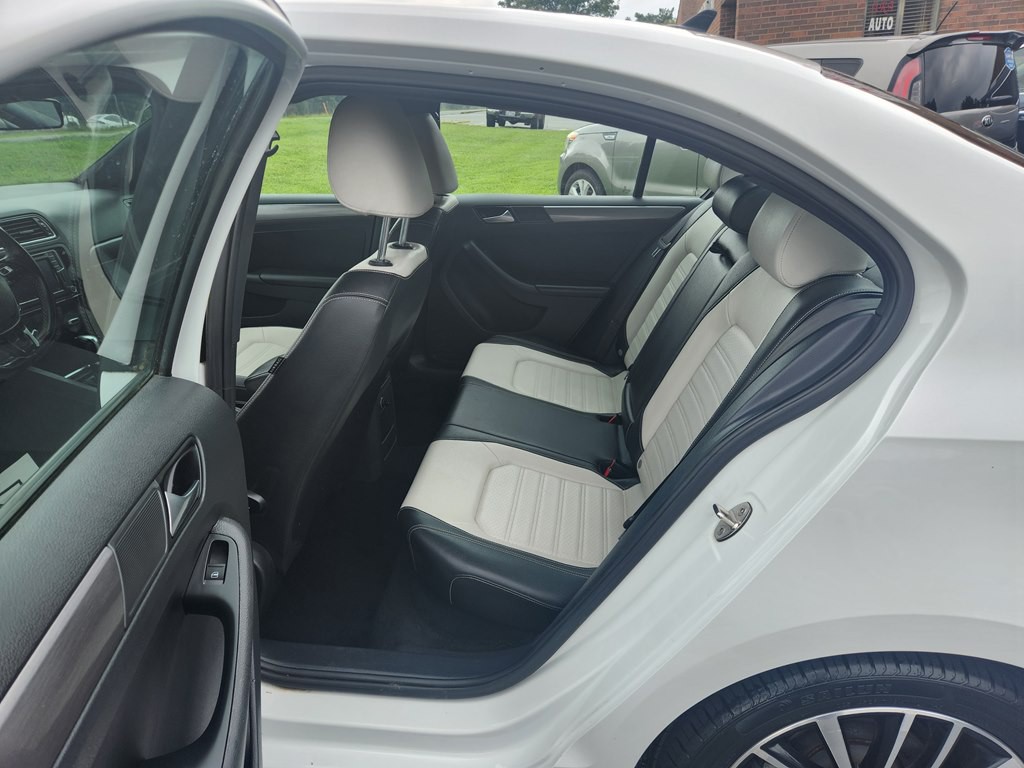 2016 Volkswagen Jetta Image 25