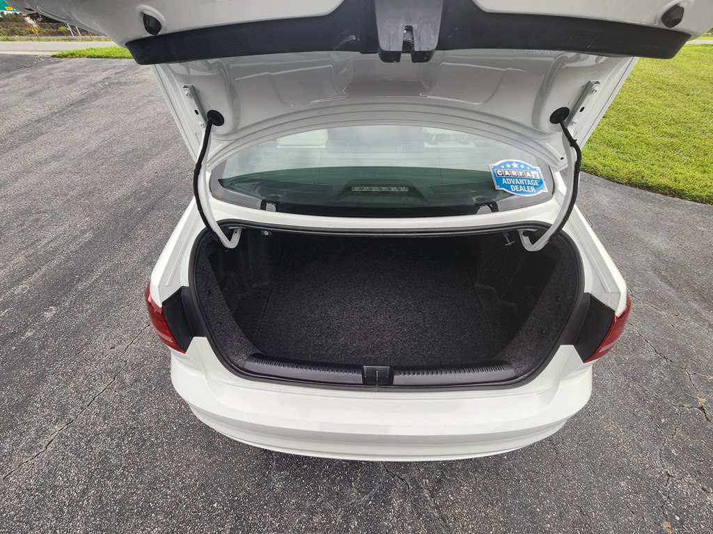 2016 Volkswagen Jetta Image 26