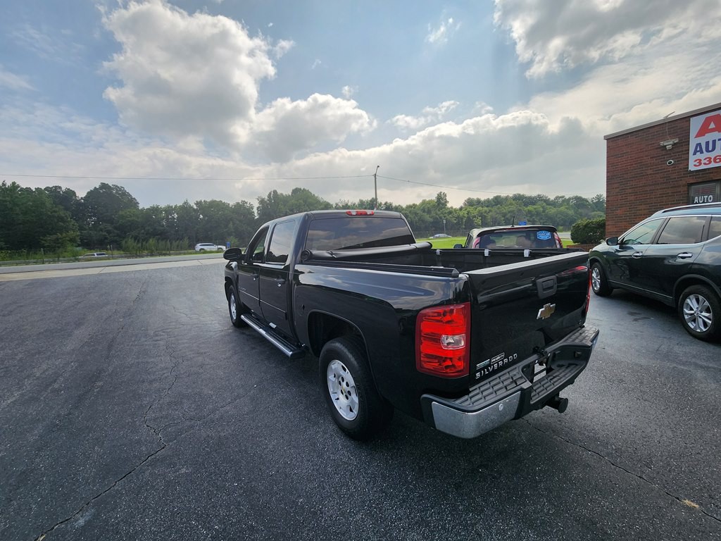 2011 Chevrolet Silverado 1500 Image 22