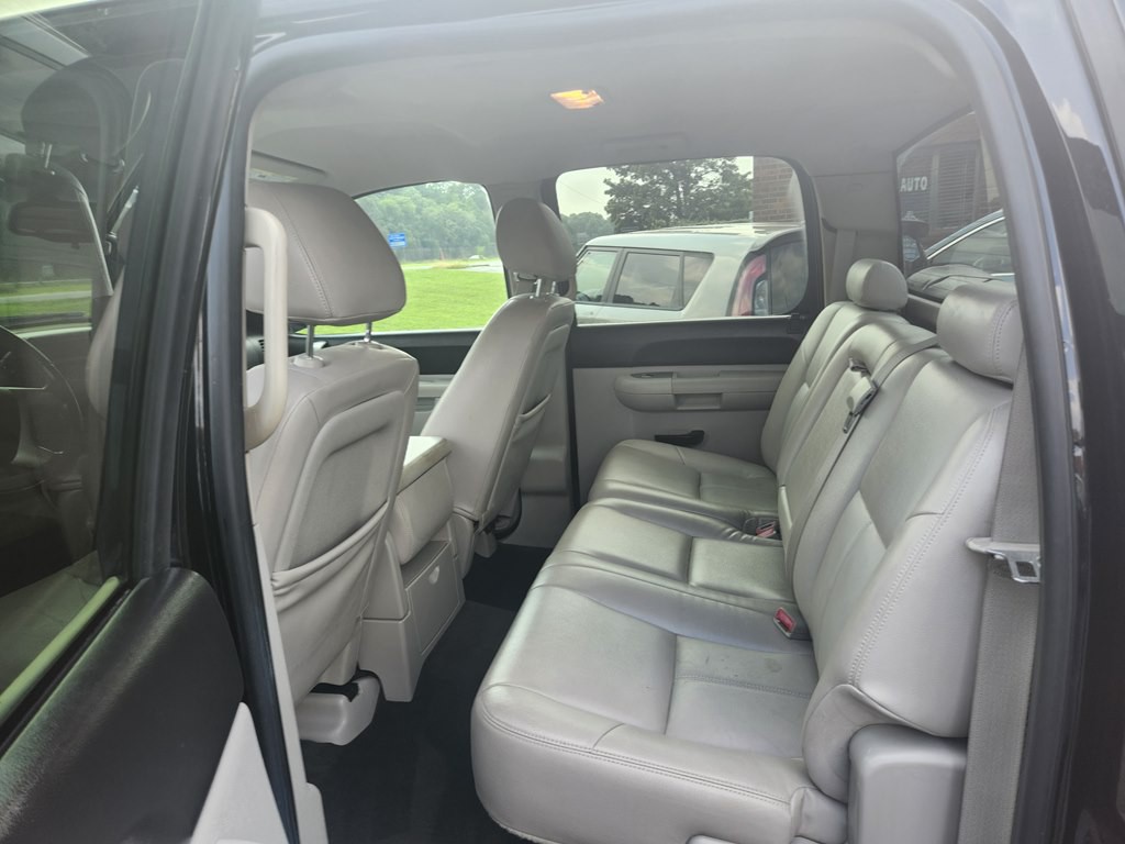 2011 Chevrolet Silverado 1500 Image 25