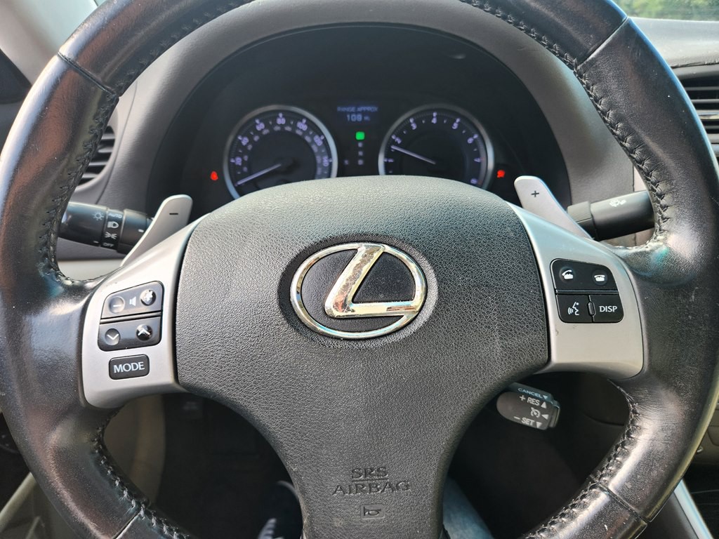 2012 Lexus IS Image 15
