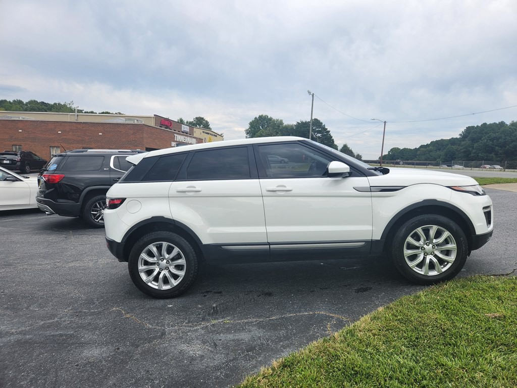 2018 Land Rover Range Rover Evoque Image 4