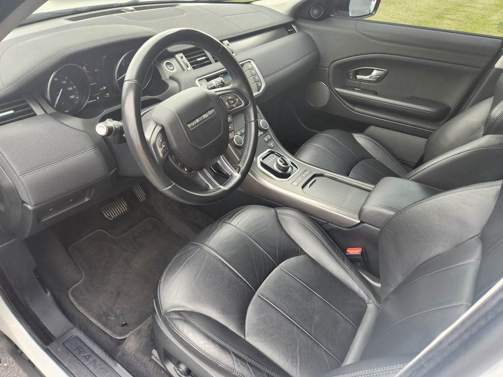 2018 Land Rover Range Rover Evoque Image 8