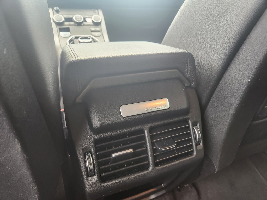 2018 Land Rover Range Rover Evoque Image 11