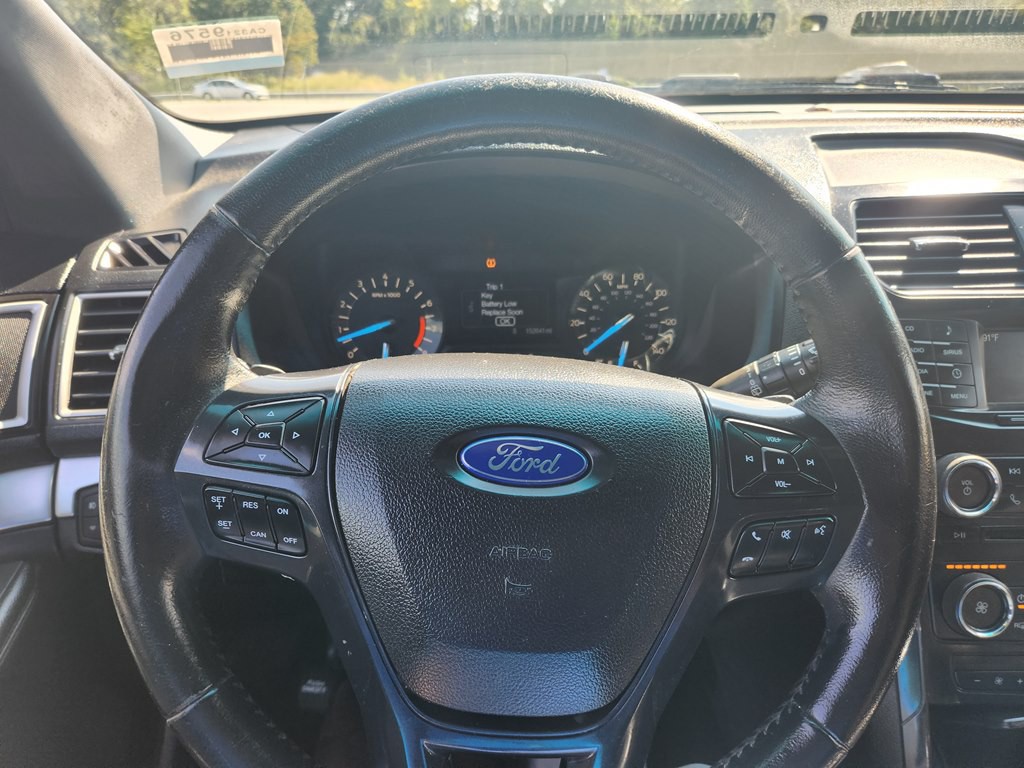 2016 Ford Explorer Image 20
