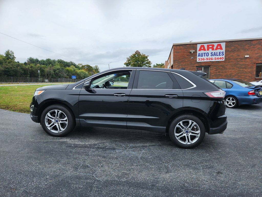 2016 Ford Edge Image 8