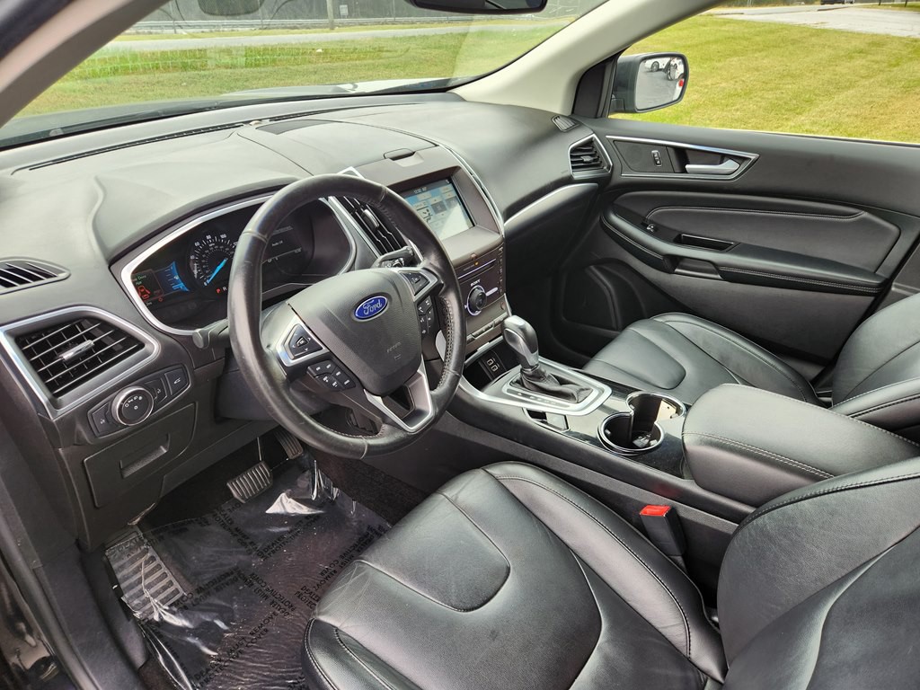 2016 Ford Edge Image 11