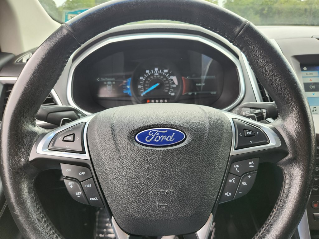 2016 Ford Edge Image 20