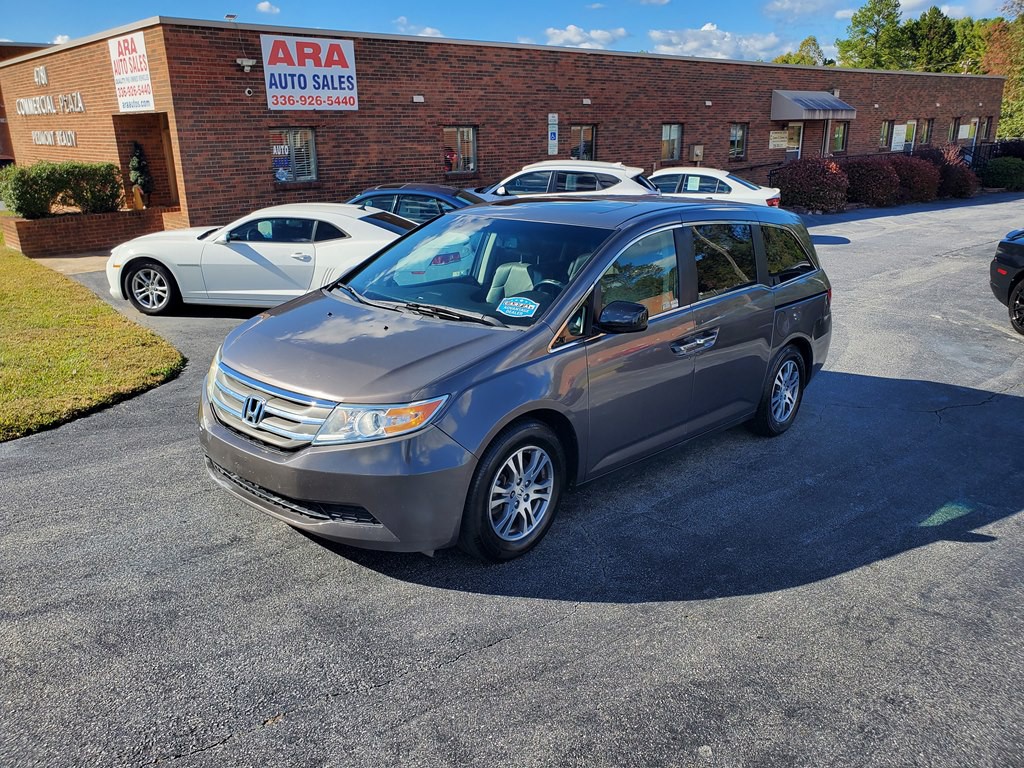 2012 Honda Odyssey Image 1