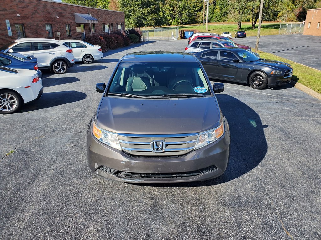 2012 Honda Odyssey Image 2