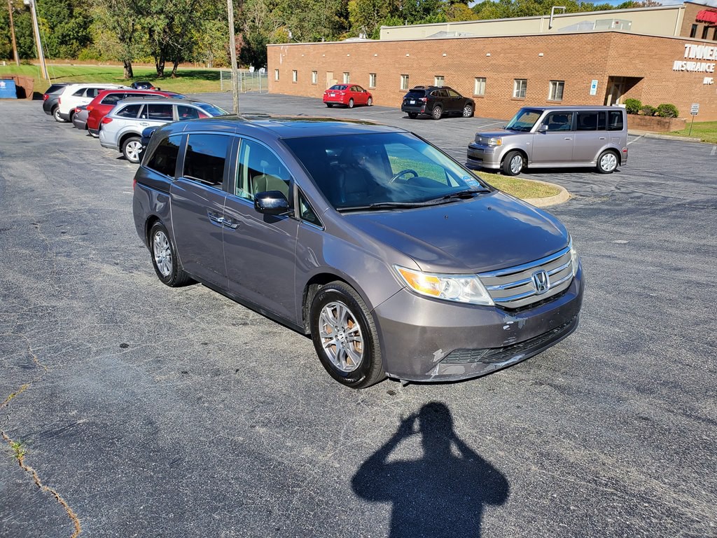 2012 Honda Odyssey Image 3