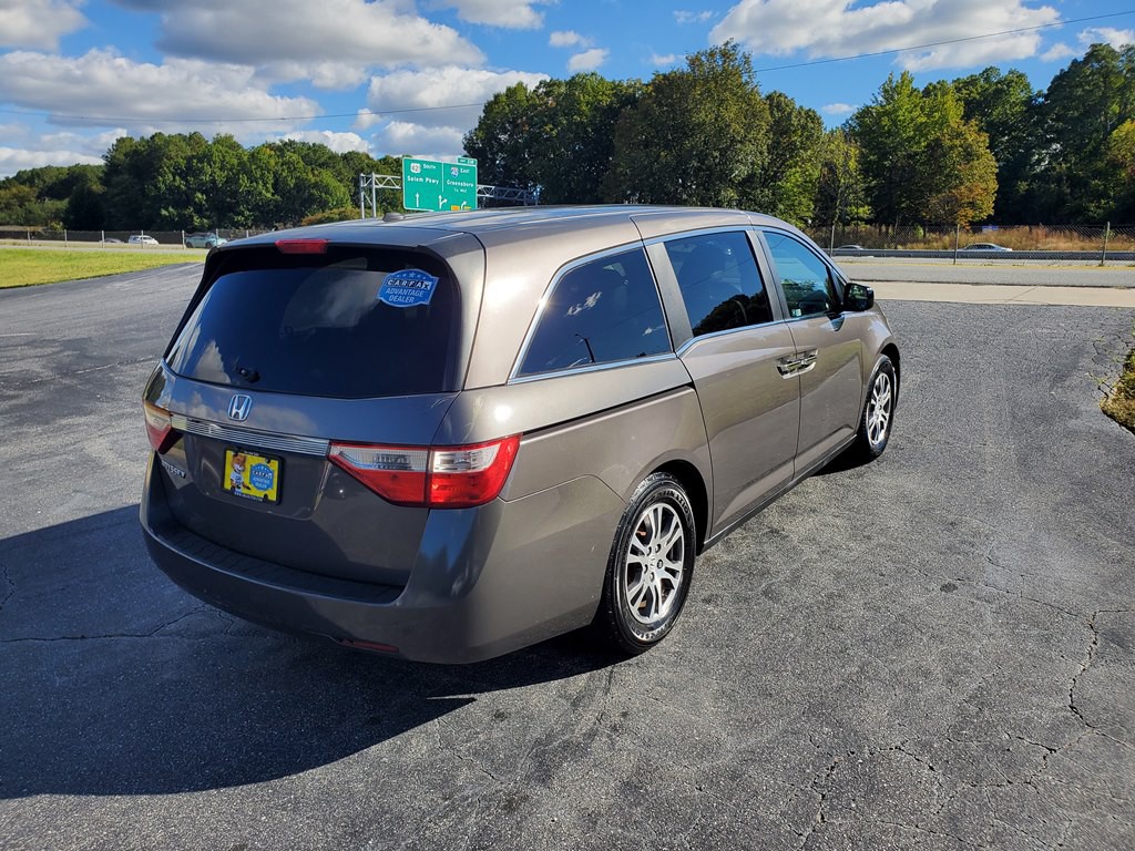 2012 Honda Odyssey Image 5