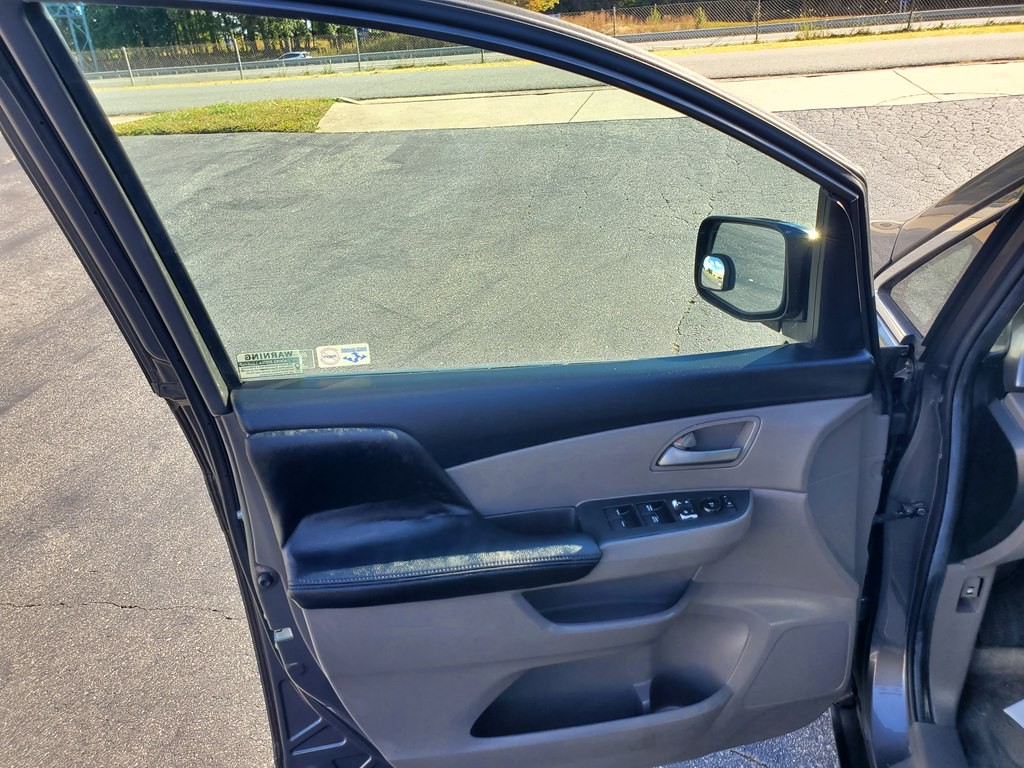 2012 Honda Odyssey Image 13