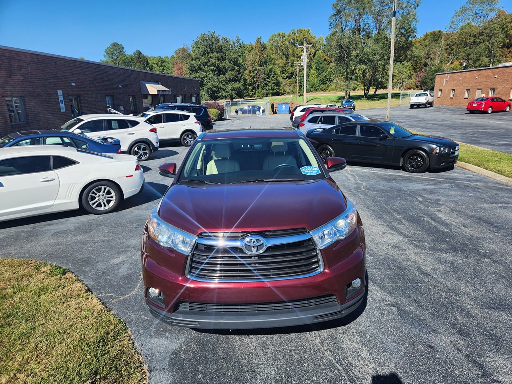 2016 Toyota Highlander Image 3