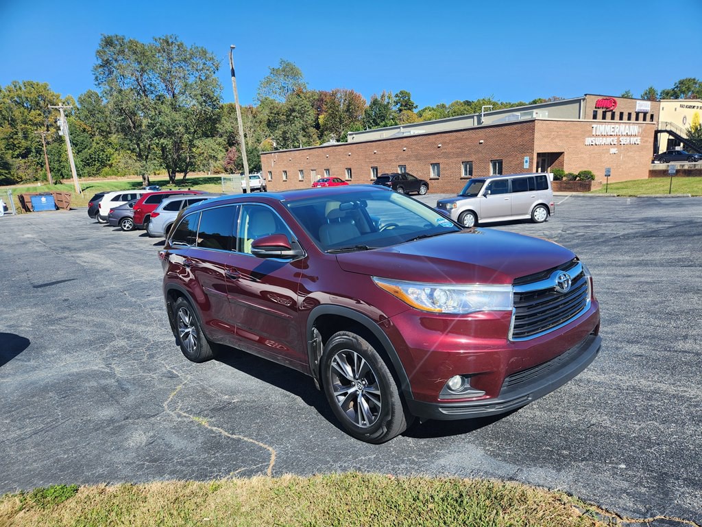 2016 Toyota Highlander Image 4