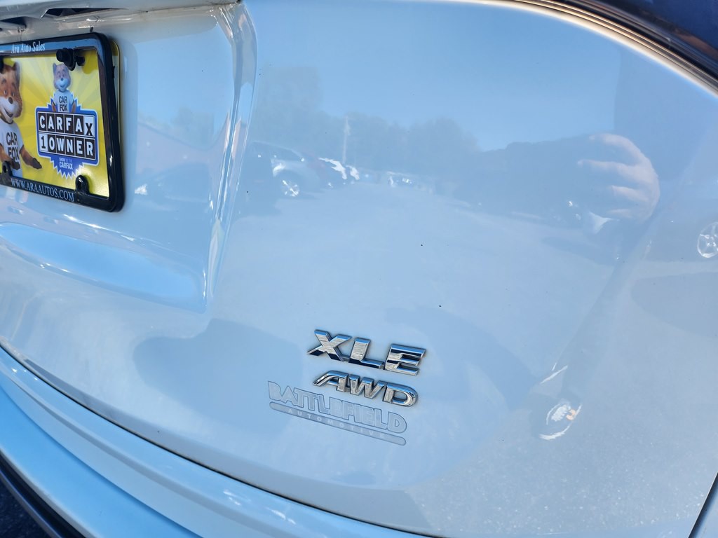 2017 Toyota Rav4 Image 7