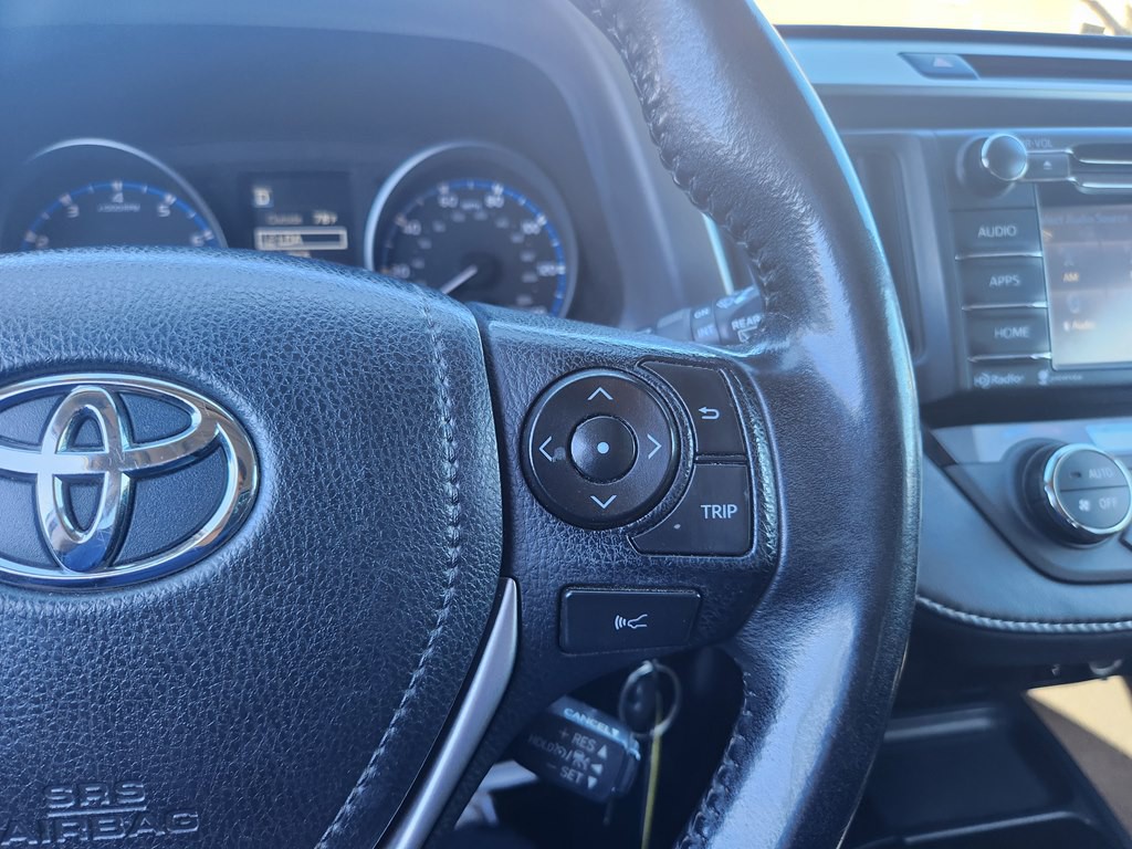 2017 Toyota Rav4 Image 21
