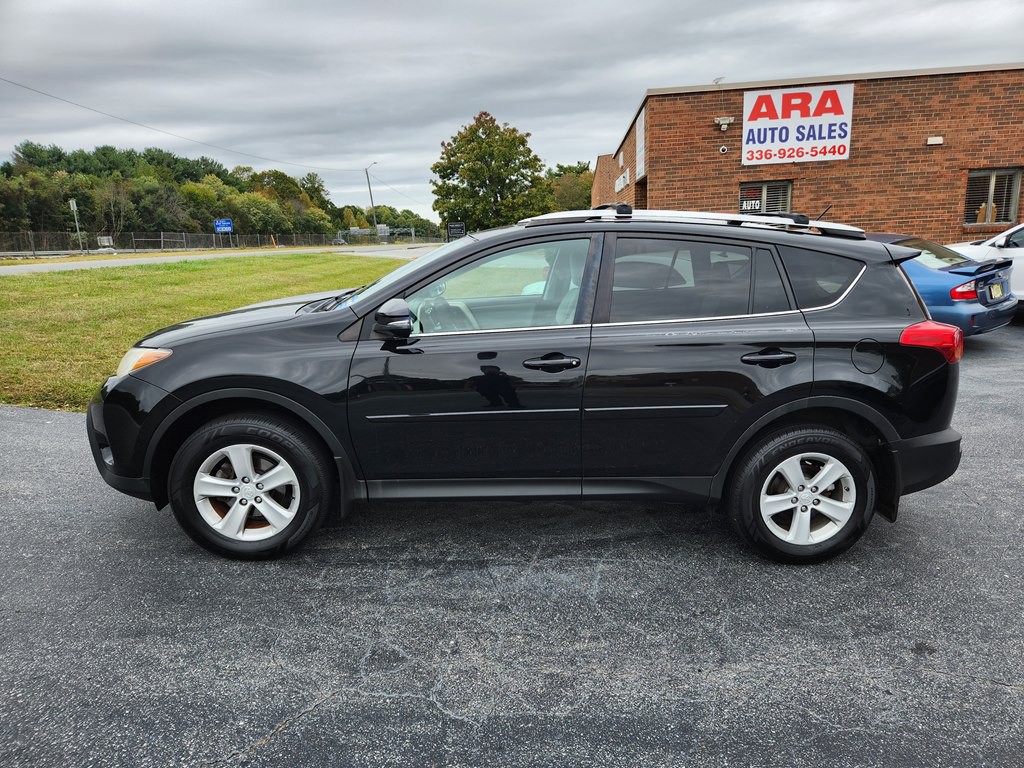 2014 Toyota Rav4 Image 8