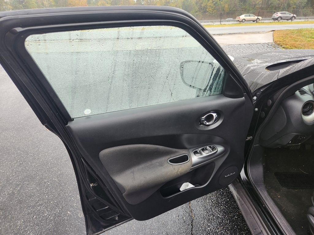 2017 Nissan Juke Image 12