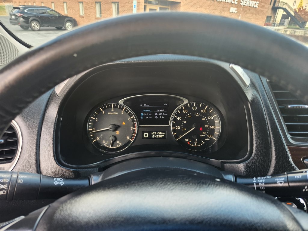 2014 Nissan Pathfinder Image 19