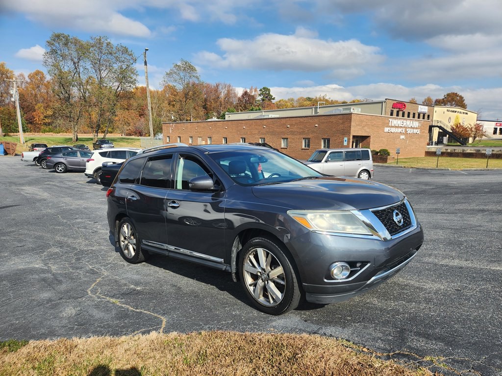 2014 Nissan Pathfinder Image 3