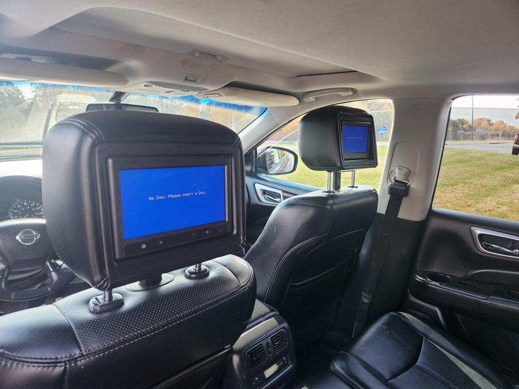 2014 Nissan Pathfinder Image 12