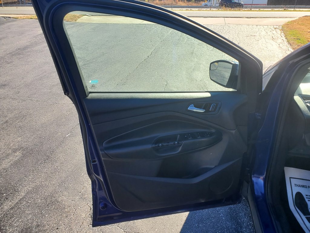 2016 Ford Escape Image 27