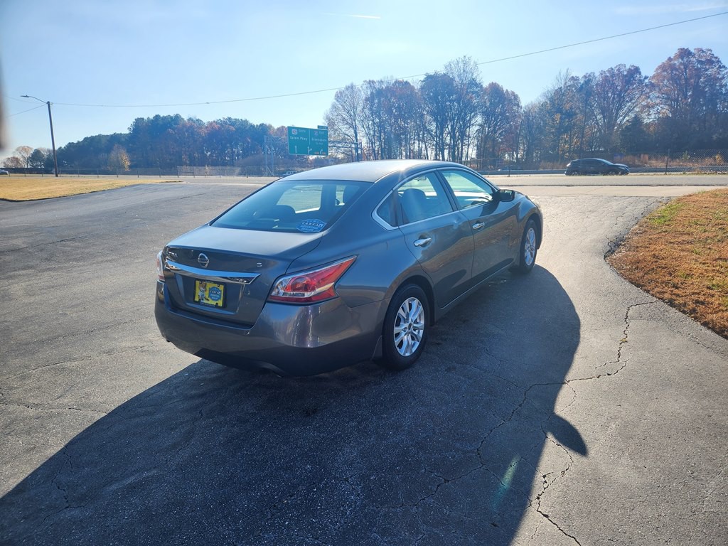 2015 Nissan Altima Image 6