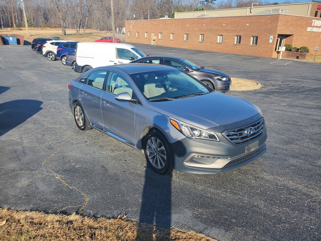 2015 Hyundai Sonata Image 3