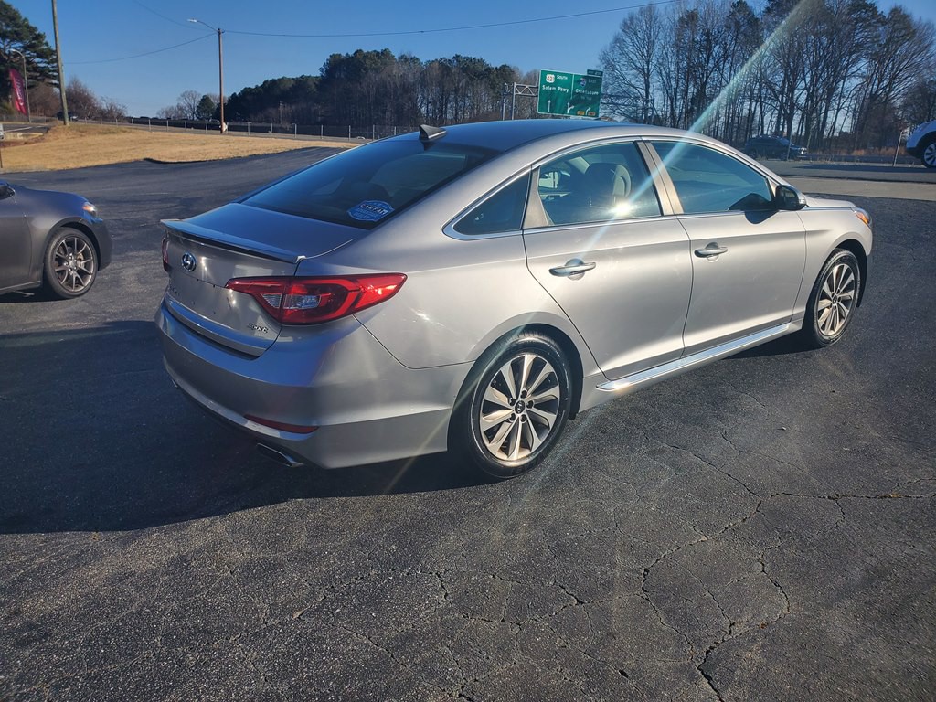 2015 Hyundai Sonata Image 5