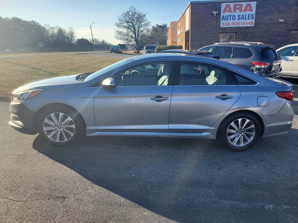 2015 Hyundai Sonata Image 8
