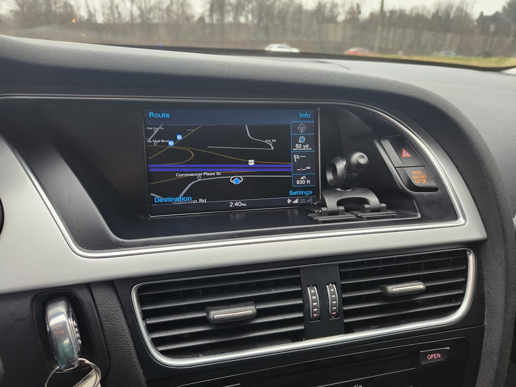 2015 Audi A4 Image 16