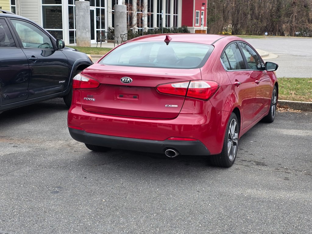 2016 Kia Forte Image 5