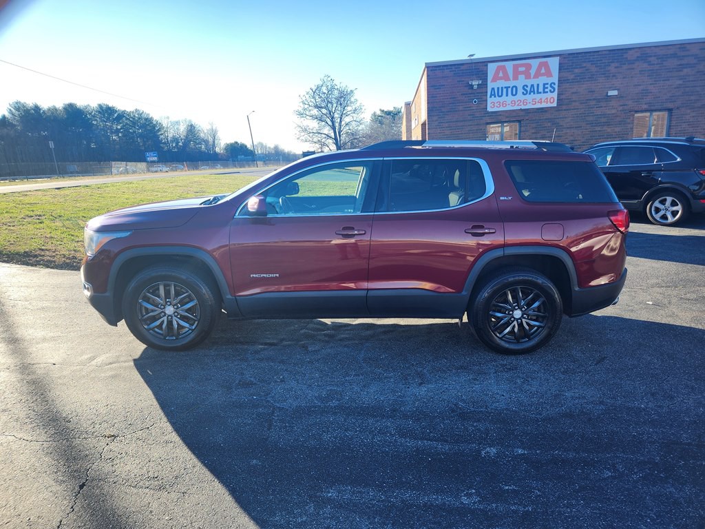 2017 GMC Acadia Image 8