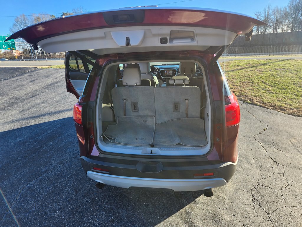2017 GMC Acadia Image 11