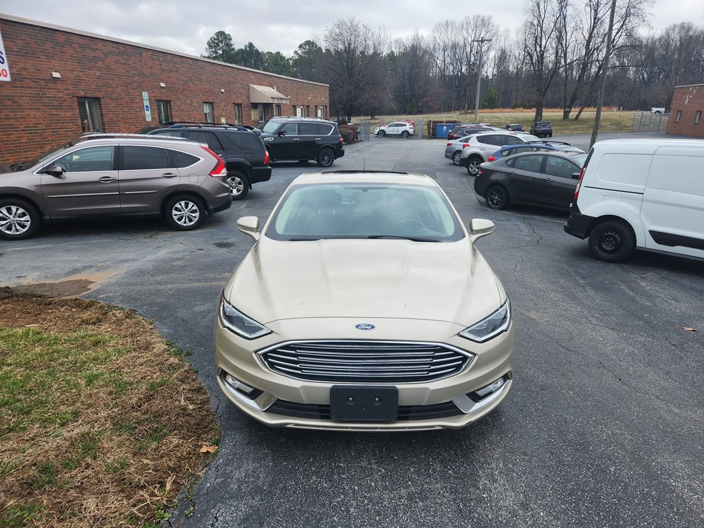2017 Ford Fusion Image 2