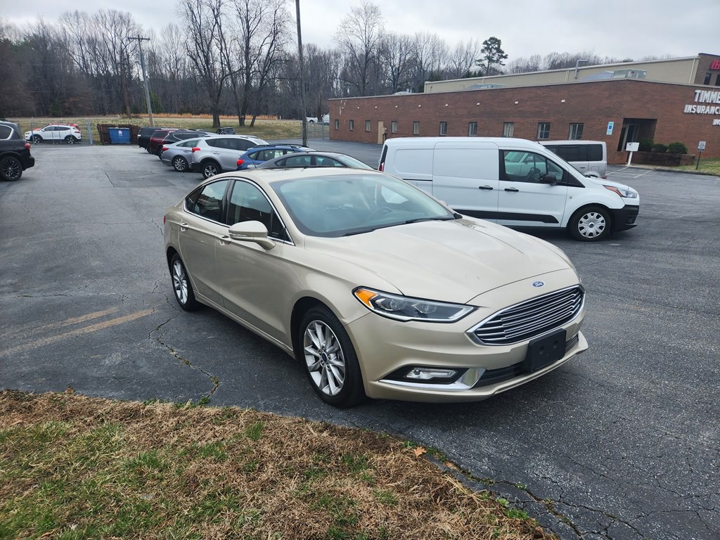 2017 Ford Fusion Image 3