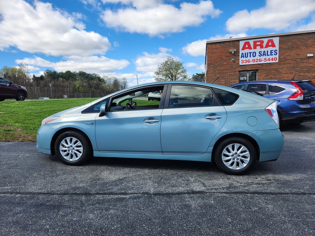 2012 Toyota Prius Image 8
