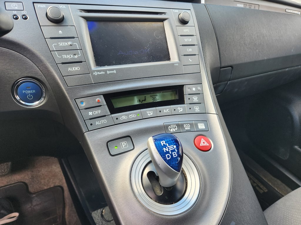2012 Toyota Prius Image 31