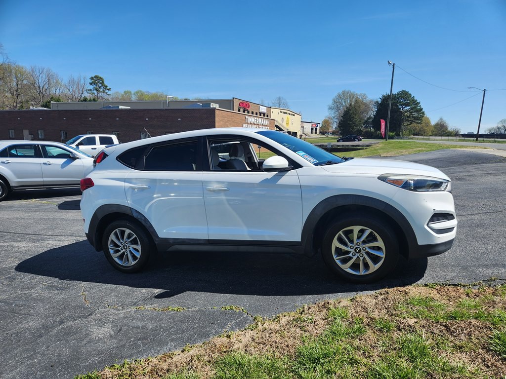 2016 Hyundai Tucson Image 4