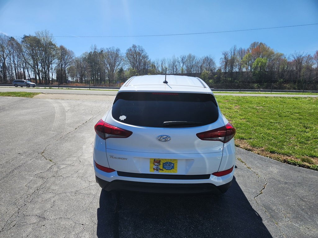 2016 Hyundai Tucson Image 6