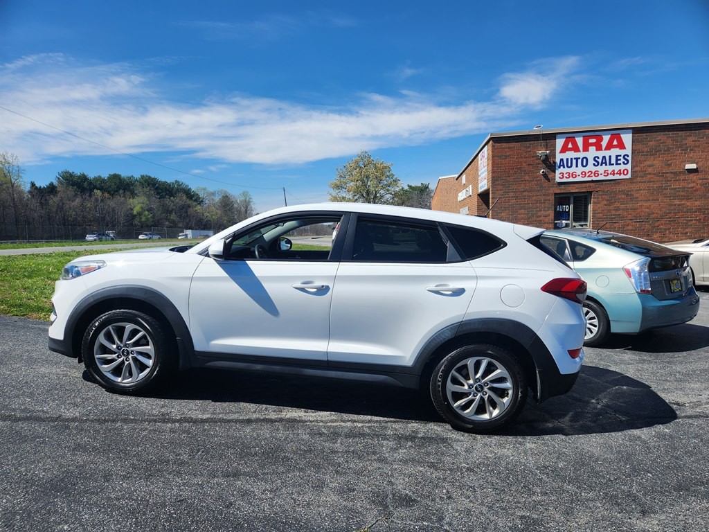 2016 Hyundai Tucson Image 8