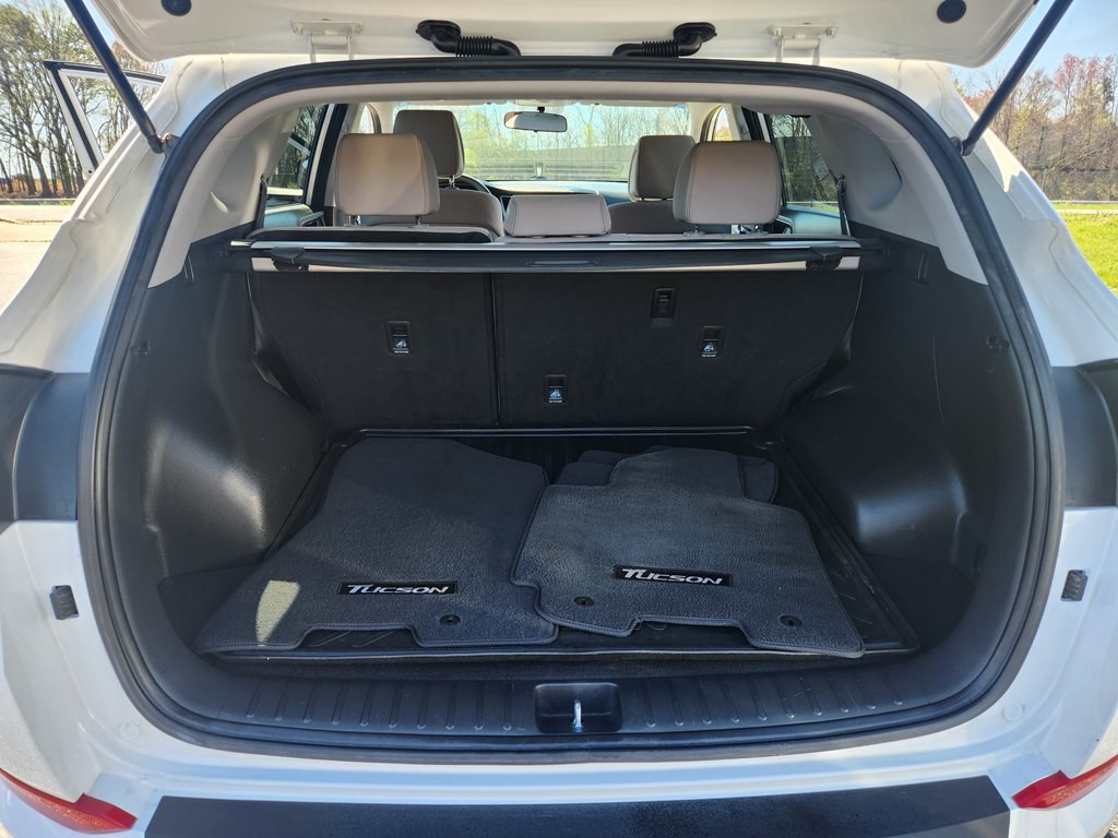 2016 Hyundai Tucson Image 13