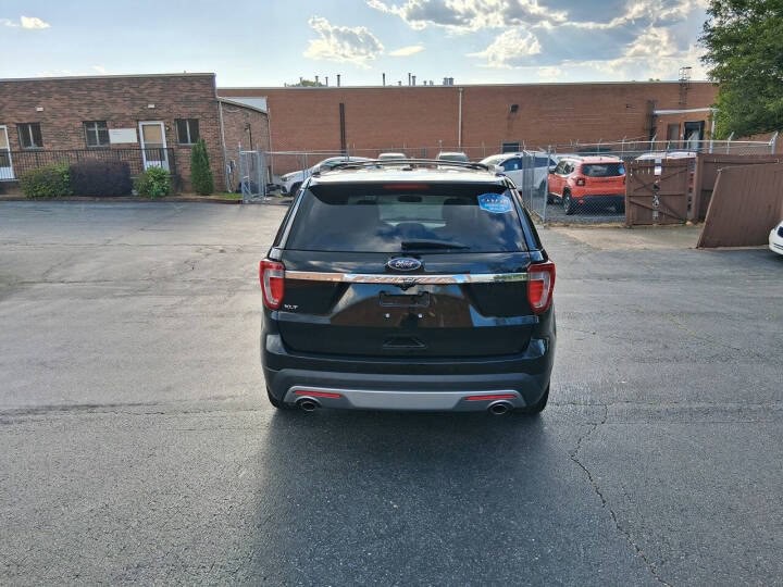 2017 Ford Explorer Image 6