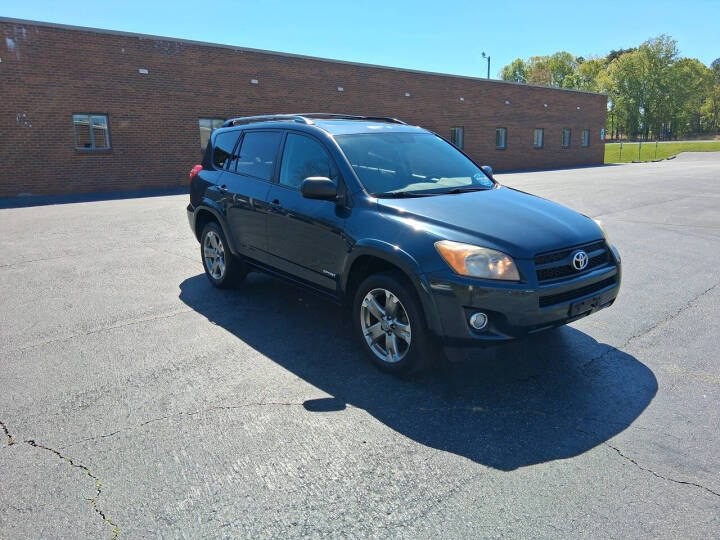 2011 Toyota Rav4 Image 3